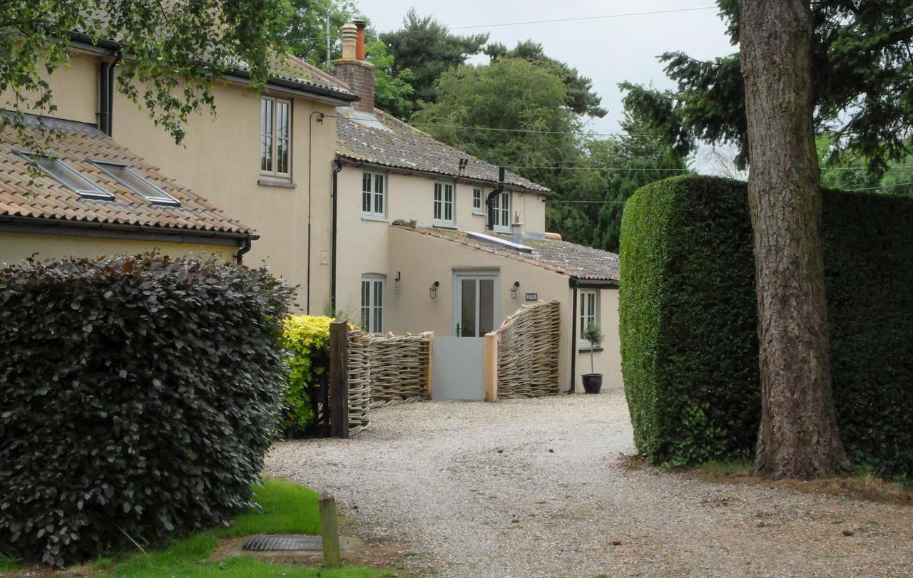 هولت Pippin Heath House B&B المظهر الخارجي الصورة